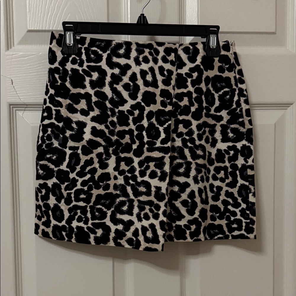 New Look Black and Cream Animal Print Mini Skirt
